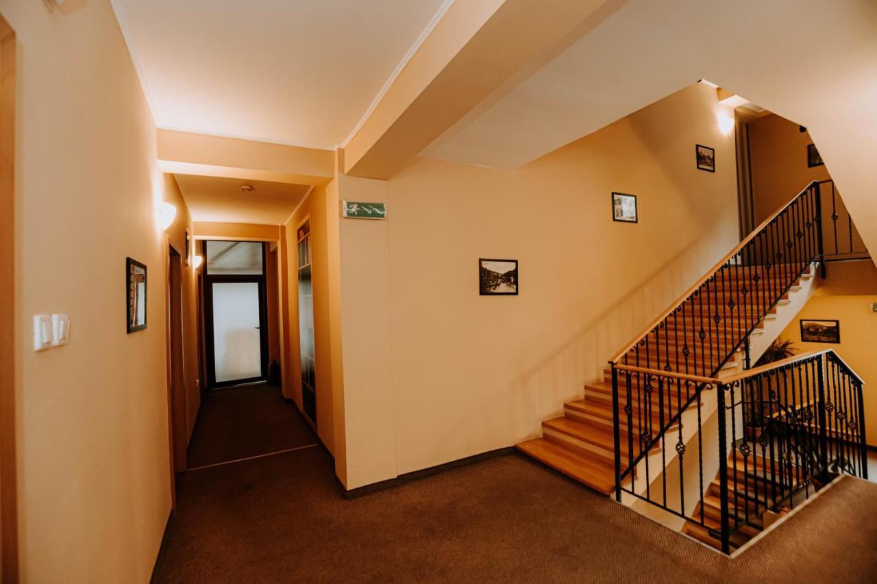 Guest House Lacul Linistit Moneasa Bagian luar foto