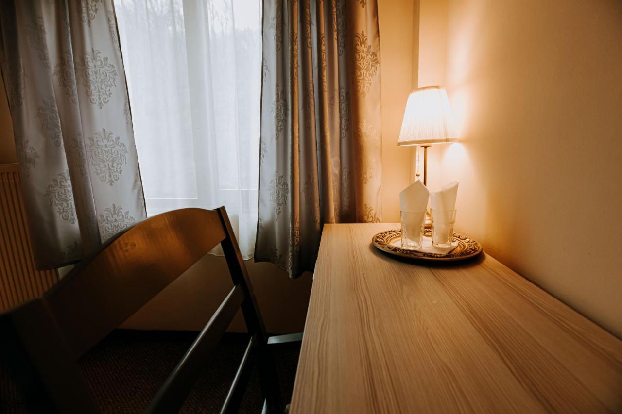 Guest House Lacul Linistit Moneasa Bagian luar foto